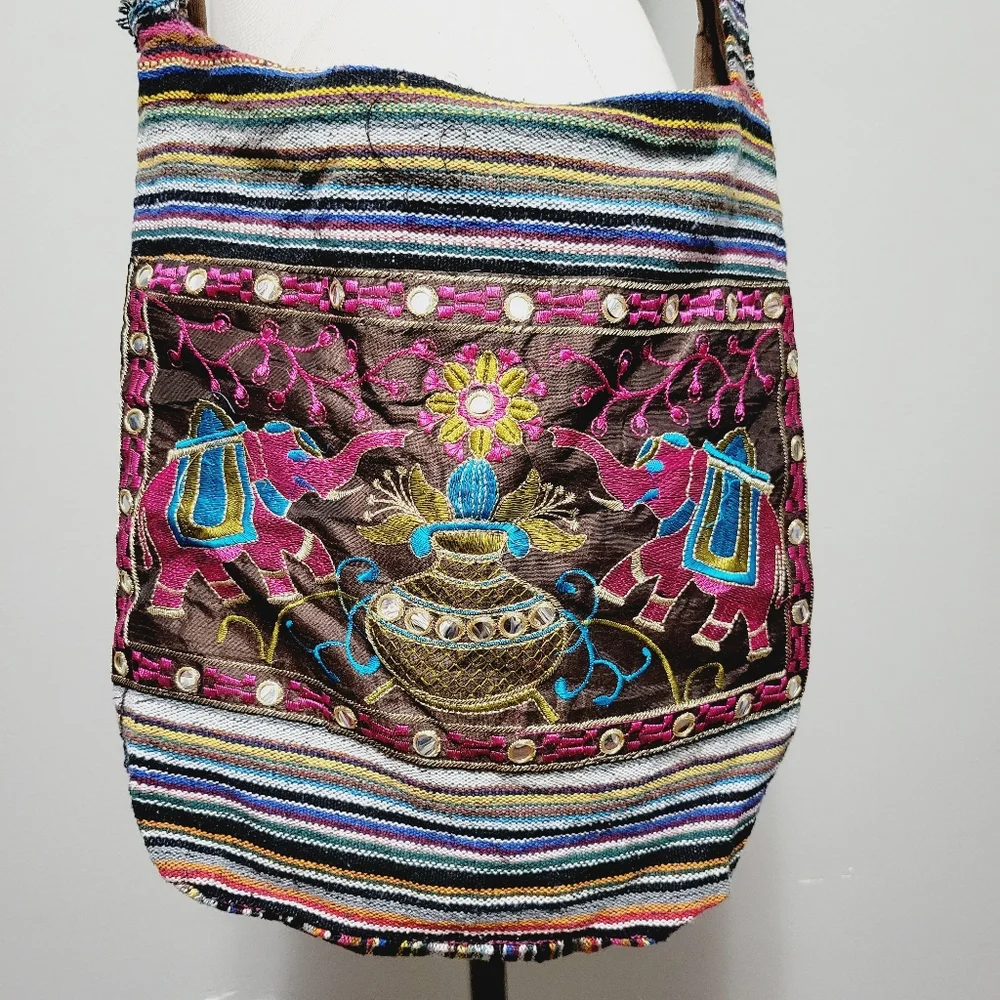 Tribal Elephant jacquard hobo elephant bag